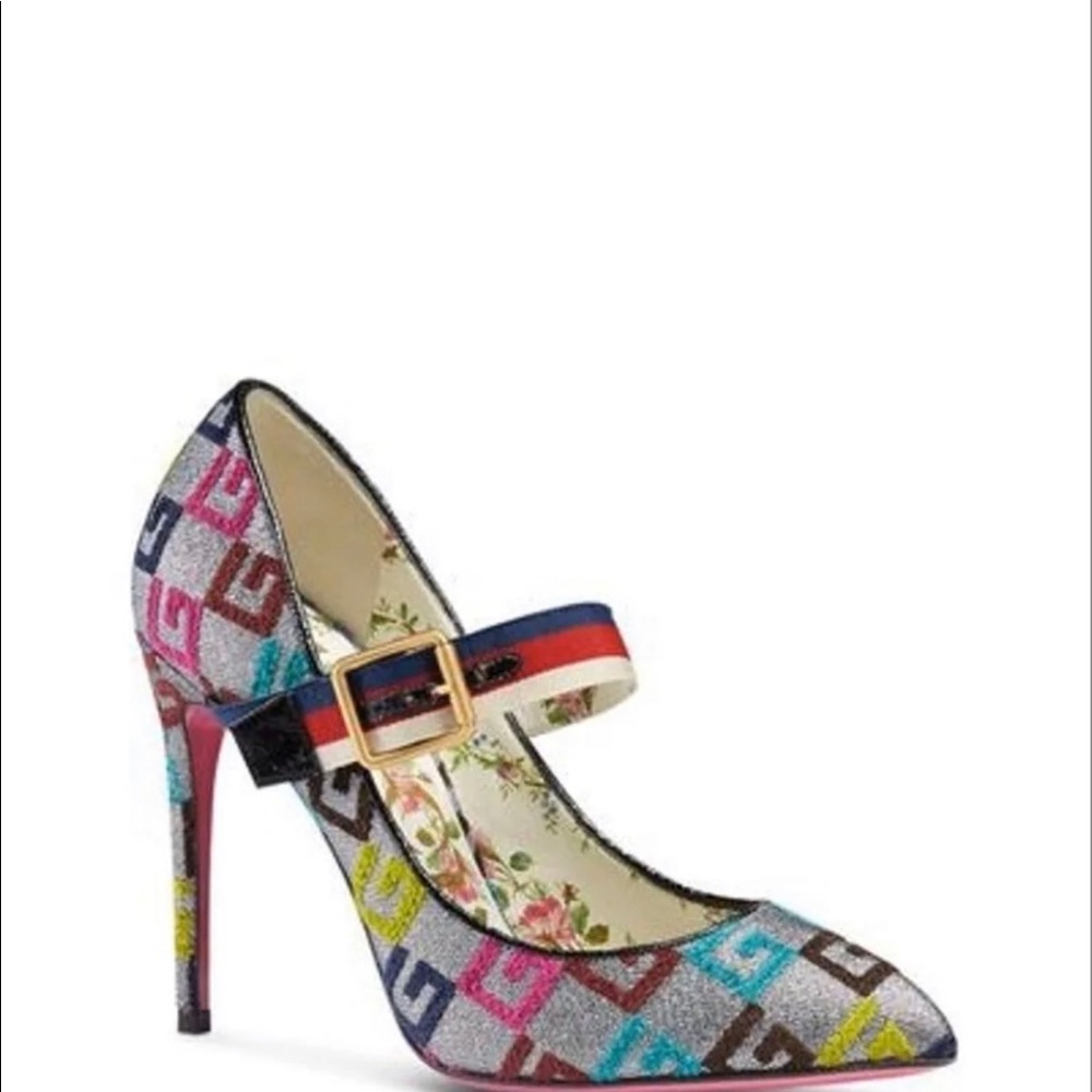 Labor Day sale🛍😢Gucci heel 😢🛍